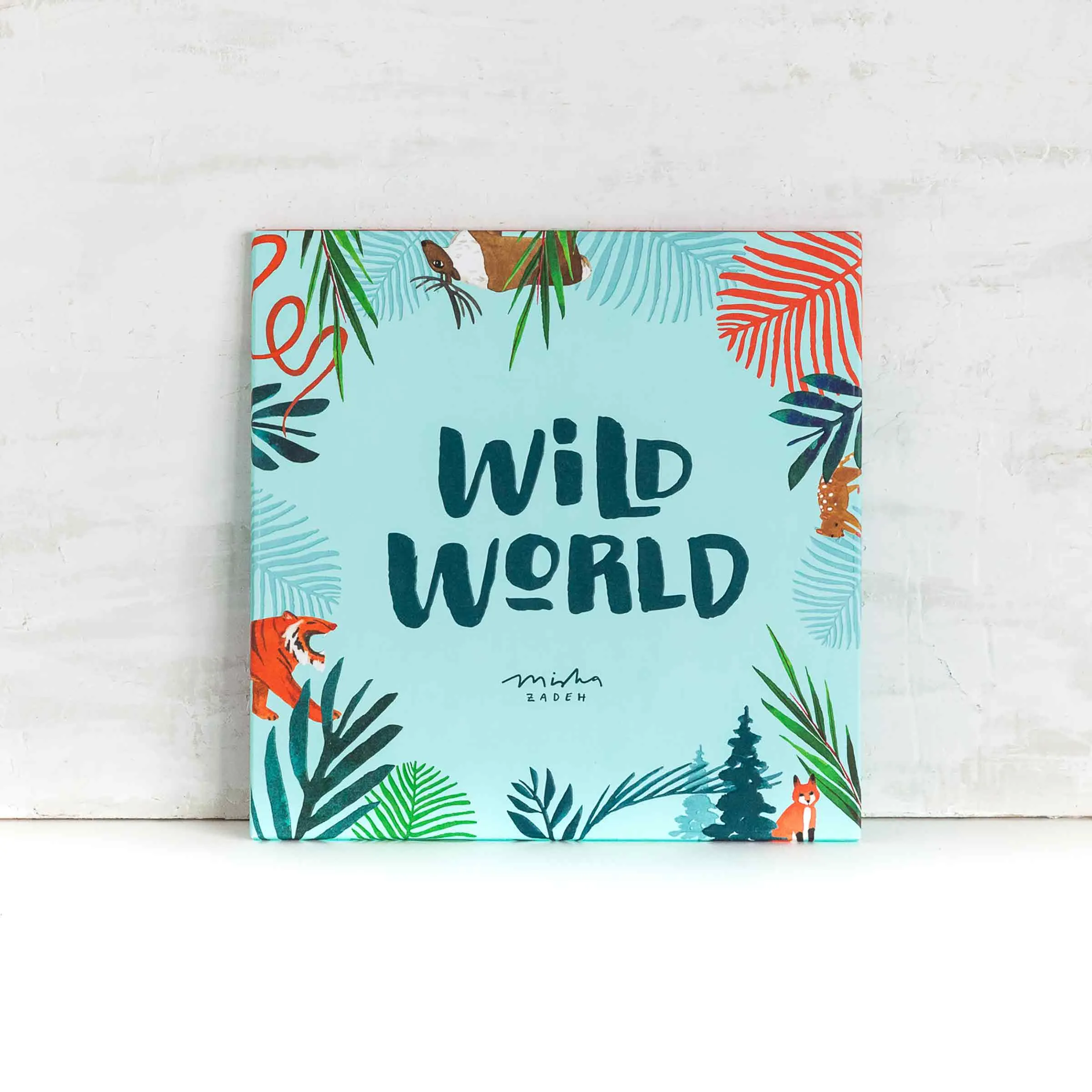 Wild World Gift Wrap Set
